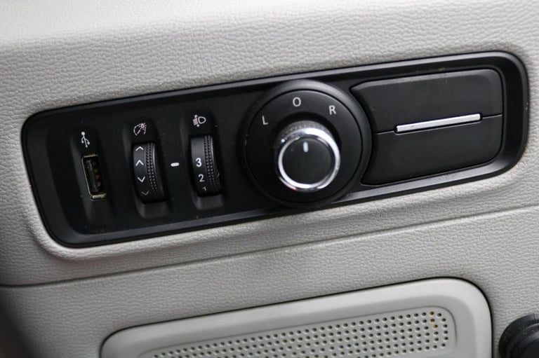 2022 Maxus Deliver 9 2.0 D20 Base RWD 150 BHP L2 MWB Tipper Euro 6 ULEZ Free TIPPER Diesel Manual