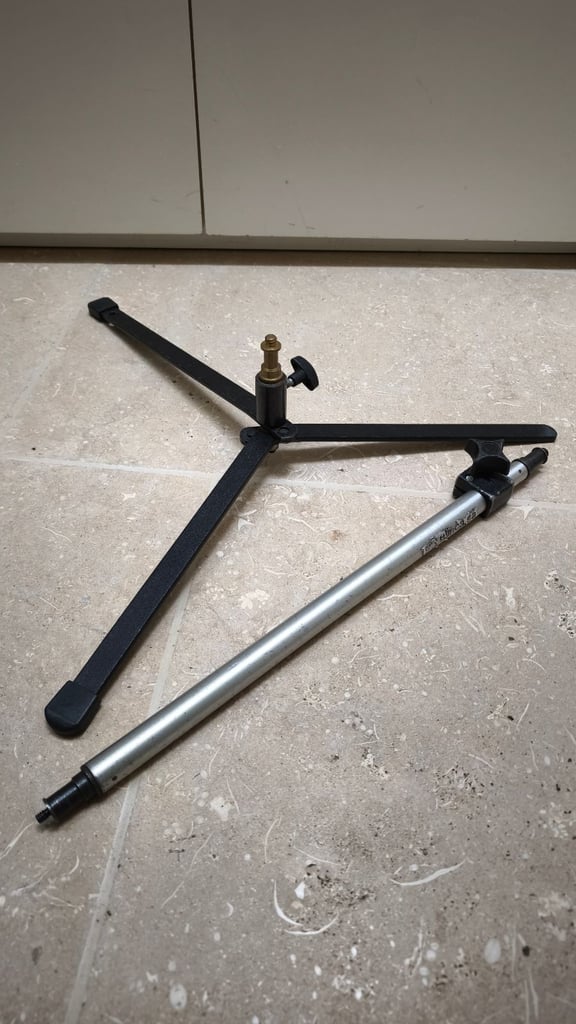 Manfrotto 003 Floor Stand Base , Spigot & Elinchrom Extension     