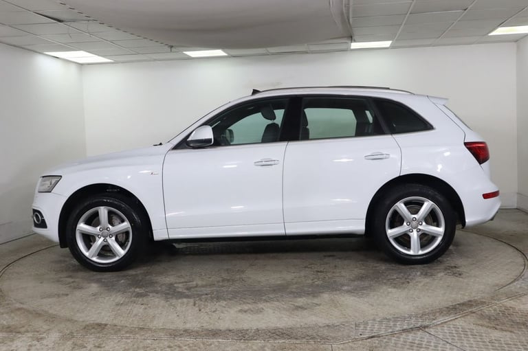 2014 Audi Q5 2.0 TDI Quattro S Line 5dr S Tronic ESTATE DIESEL Automatic