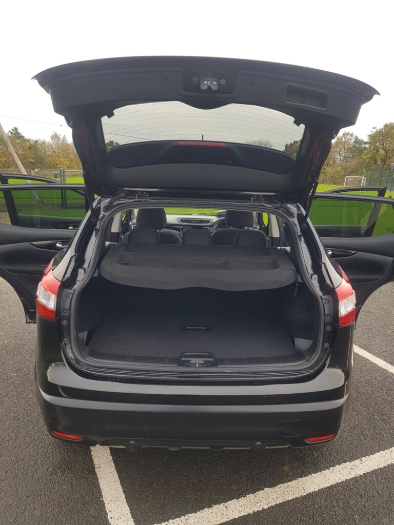 2017 Nissan Qashqai 1.5 dCi N-Connecta 5dr HATCHBACK DIESEL Manual