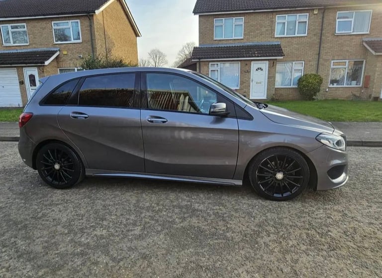 Mercedes-Benz, B CLASS, MPV, 2016, Semi-Auto, 1461 (cc), 5 doors