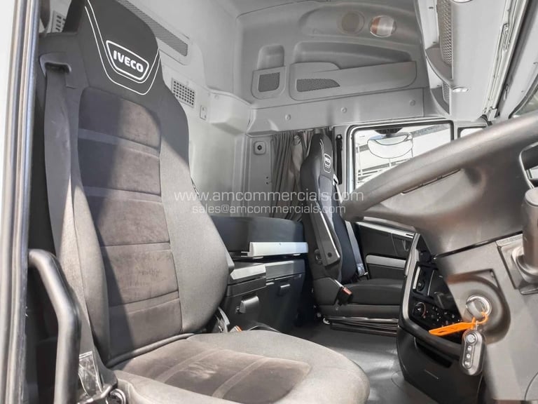 2021 (71) IVECO STRALIS NP 460 GAS 4X2