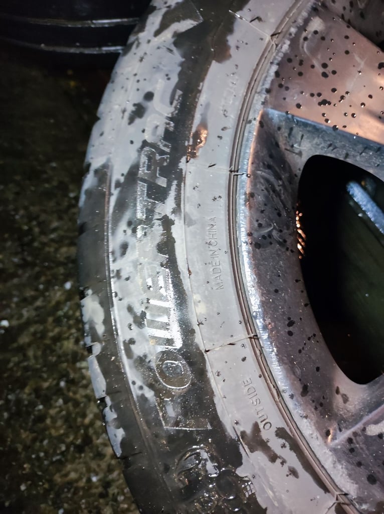 2 alloys and tyres 225/55/17 vivaro trafic primastar bmw vauxhall van car