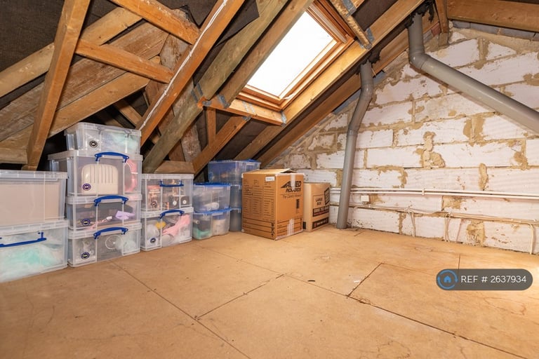 3 bedroom house in Trinity Road, London, SW17 (3 bed) (#2637934)