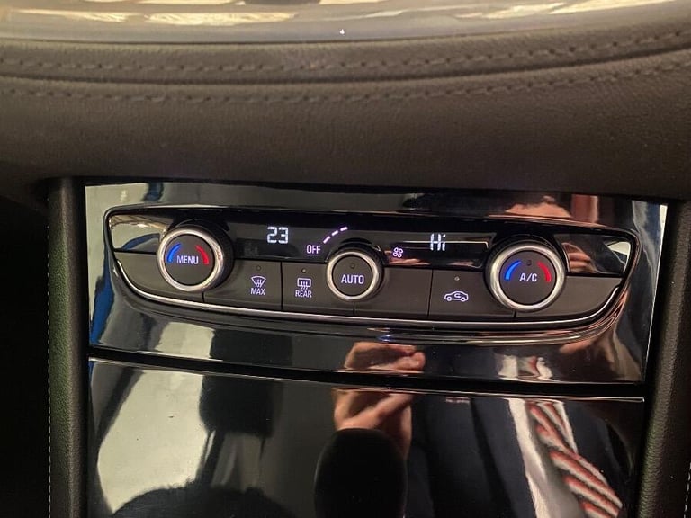  Vauxhall Grandland X 1.2 Turbo Gpf Sport Nav Suv 5dr Petrol Auto Euro 6 (s/s) (130 Ps) Petrol Au...
