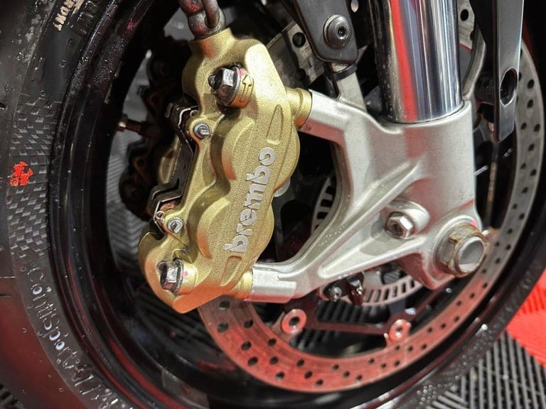 2012 12 APRILIA TUONO 1100 V4 R APRC FINANCE SPECIALISTS APPLY NOW