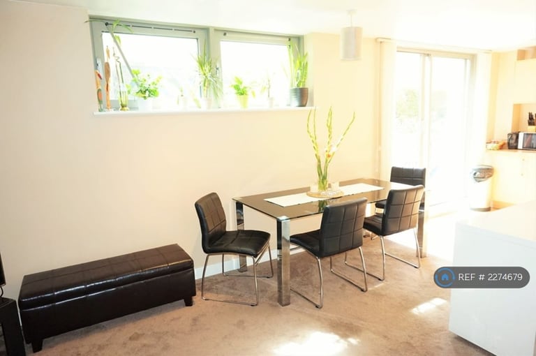 2 bedroom flat in Viva, Birmingham, B1 (2 bed) (#2274679)