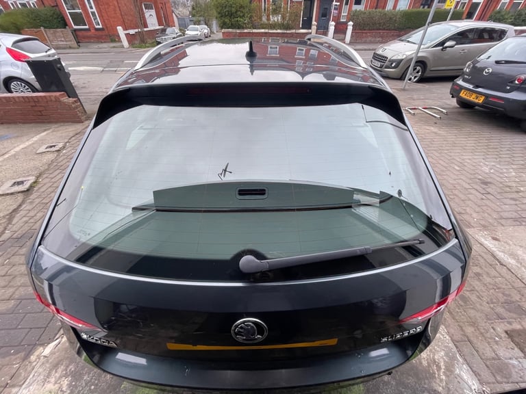 2017 Skoda Superb 2.0 TDI CR SE 5dr DSG ESTATE Diesel Automatic