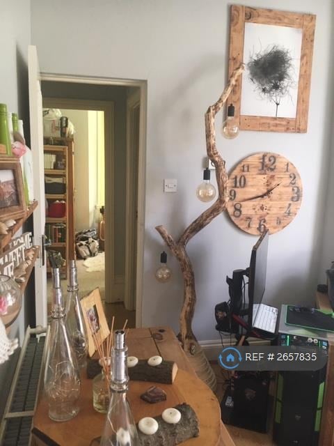 1 bedroom flat in Carysfort Road, London, N8 (1 bed) (#2657835)