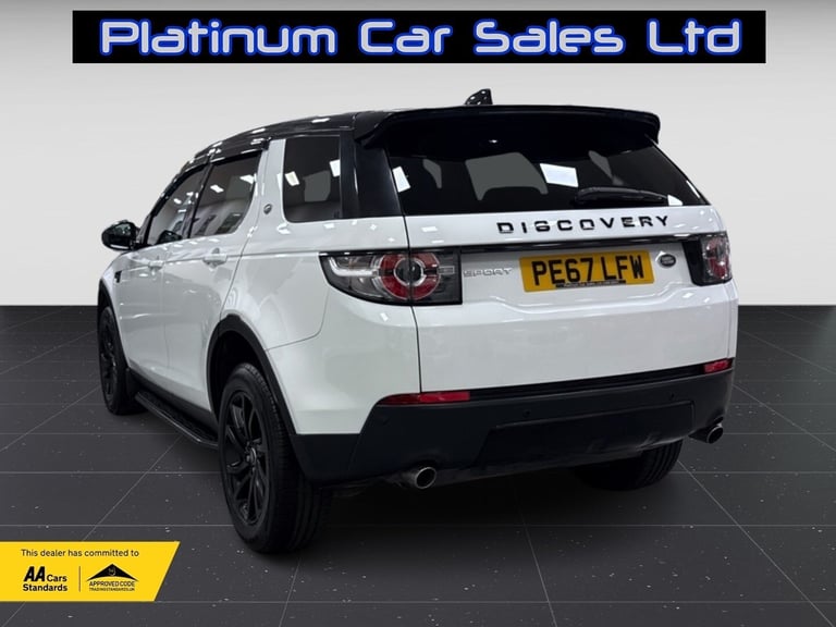 2017 LAND ROVER DISCOVERY SPORT TD4 SE TECH BLACK PACK 7 SEATER Diesel