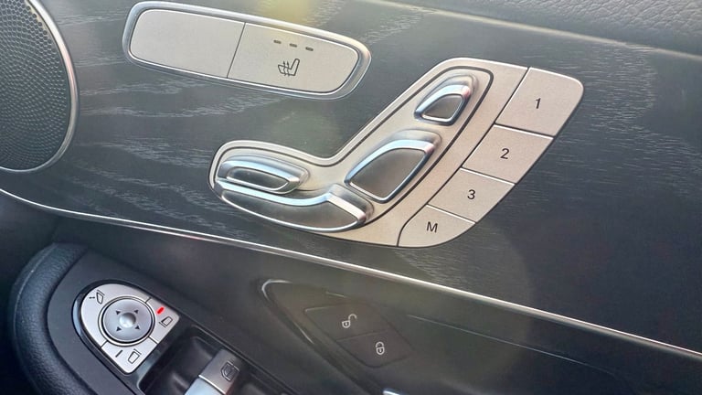 image for Mercedes-Benz, GLC, Estate, 2018, Semi-Auto, 2143 (cc), 5 doors
