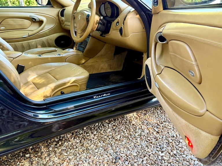 2001 Porsche 911 Turbo 3.6 (996) Tiptronic AWD Coupe Petrol Automatic