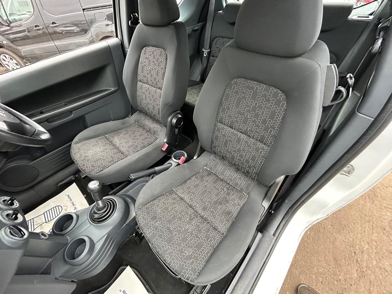 MITSUBISHI COLT 1.1 CZ1 2009