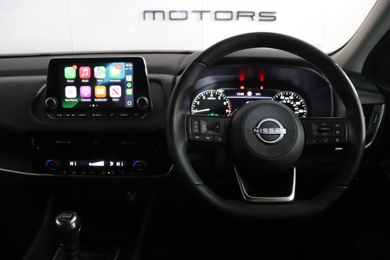 2022 Nissan Qashqai 1.3 DIG-T MHEV Acenta Premium 5dr (APPLE CAR PLAY, REV CAMERA) Manual