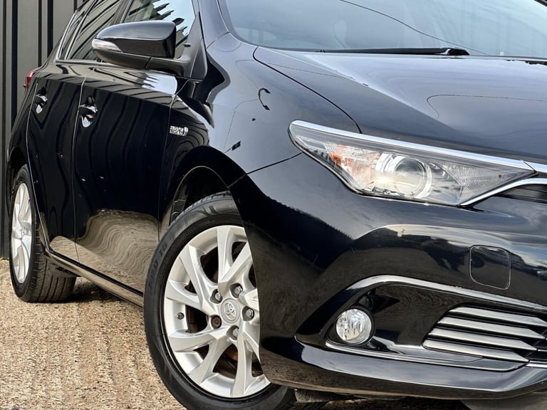 2017 Toyota Auris 1.8 Hybrid Icon TSS 5dr CVT HATCHBACK PETROL/ELECTRIC Automatic