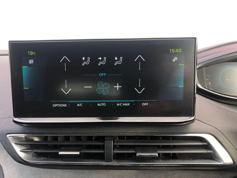 2021 Peugeot 3008 1.6 13.2kWh GT e-EAT Euro 6 (s/s) 5dr HATCHBACK Petrol/Electric Hybrid Automatic