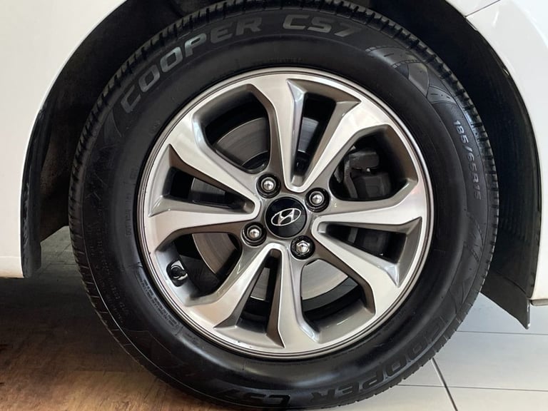 2019 Hyundai i20 1.0 T-GDi SE Hatchback 5dr Petrol Manual Euro 6 (s/s) (100 ps) Hatchback Petrol ...