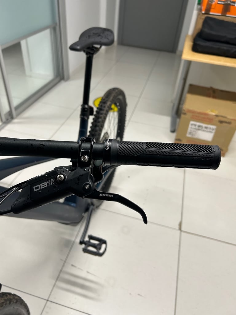 2025 Scott Genius 930 Full Suspension Mountain Bike Men’s MTB Enduro 29er