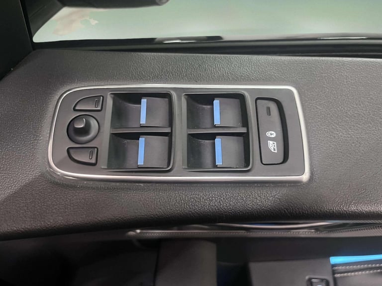2019 Jaguar F-Pace 2.0 D180 Chequered Flag Auto AWD Euro 6 (s/s) 5dr ESTATE Diesel Automatic