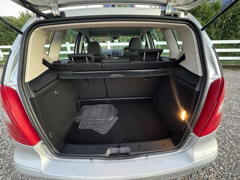2010 Mercedes-Benz A-Class 1.5 A160 BlueEfficiency Classic SE 5dr HATCHBACK Petrol Manual