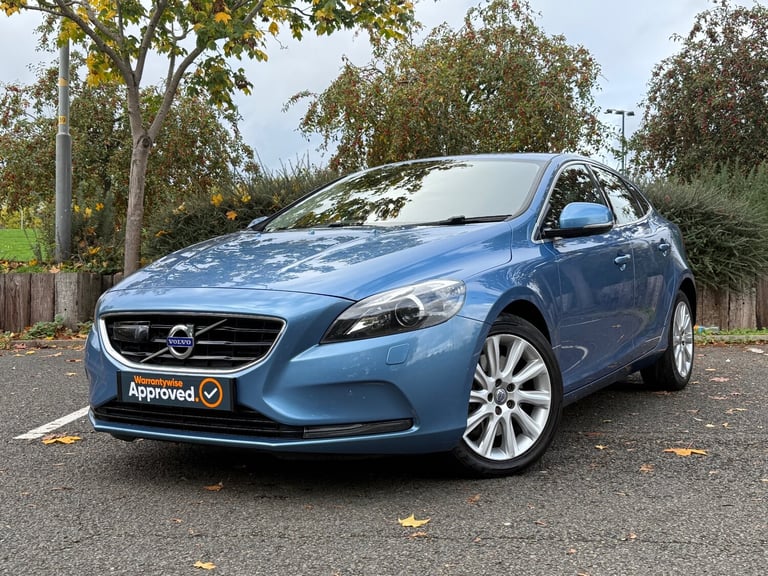 2014 Volvo V40 D3 SE Lux Nav 5dr HATCHBACK Diesel Manual