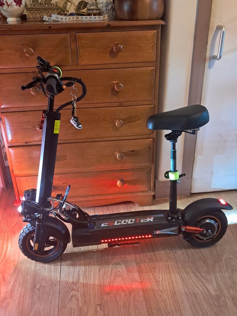 image for Very good condition E-scooter ,Everything working good   still have film on Desk.. 
