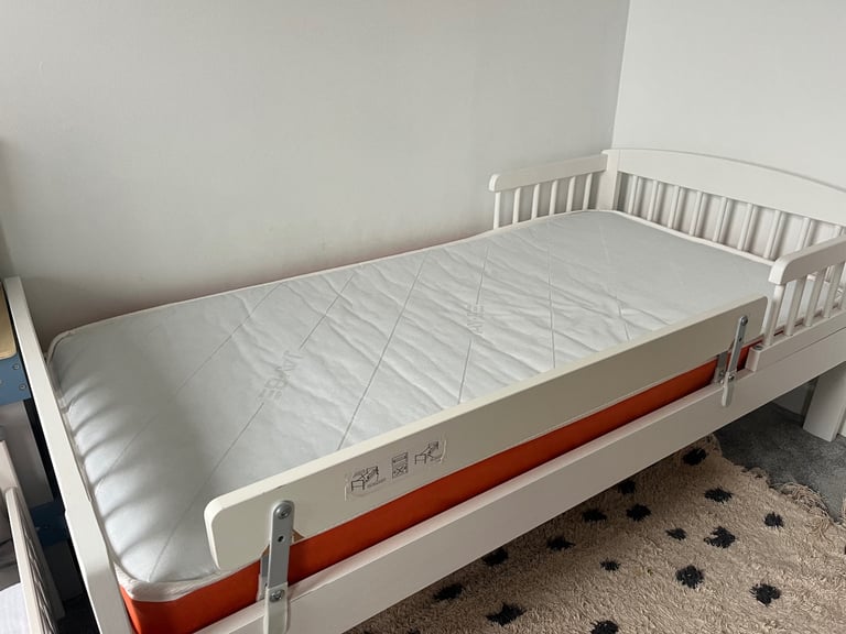 image for Toddler bed & mattress