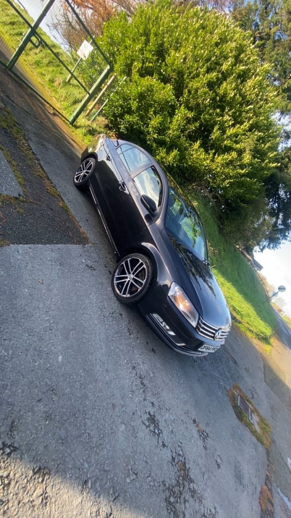 image for Volkswagen, PASSAT, Saloon, 2014, Manual, 1598 (cc), 4 doors