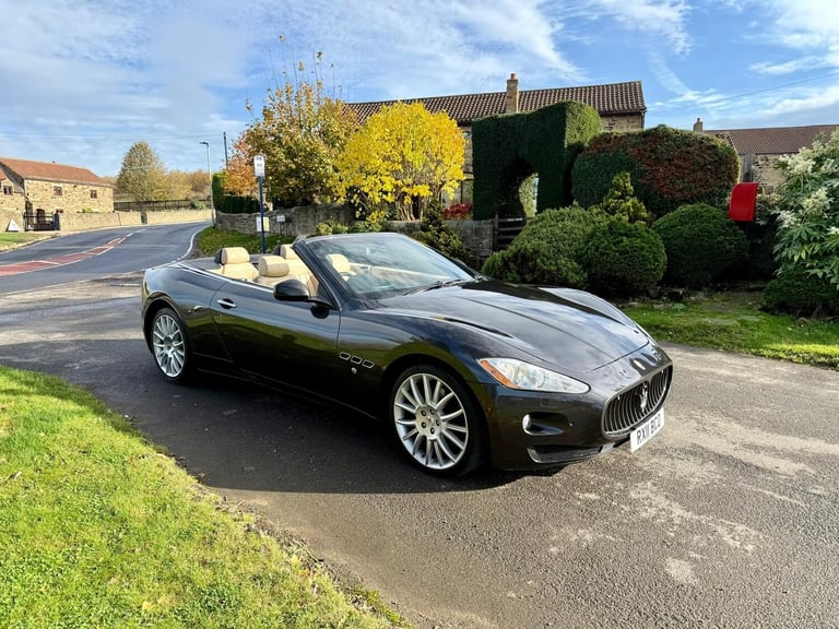 2011 Maserati GranCabrio V8 2dr Auto CONVERTIBLE Petrol Automatic