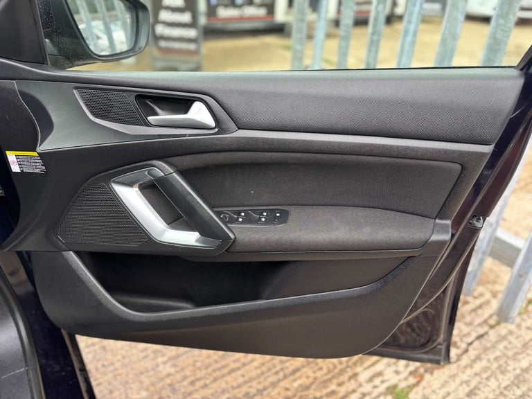 2015 Peugeot 308 1.6 308 Active SW Blue HDi S/S 5dr Estate Diesel Manual