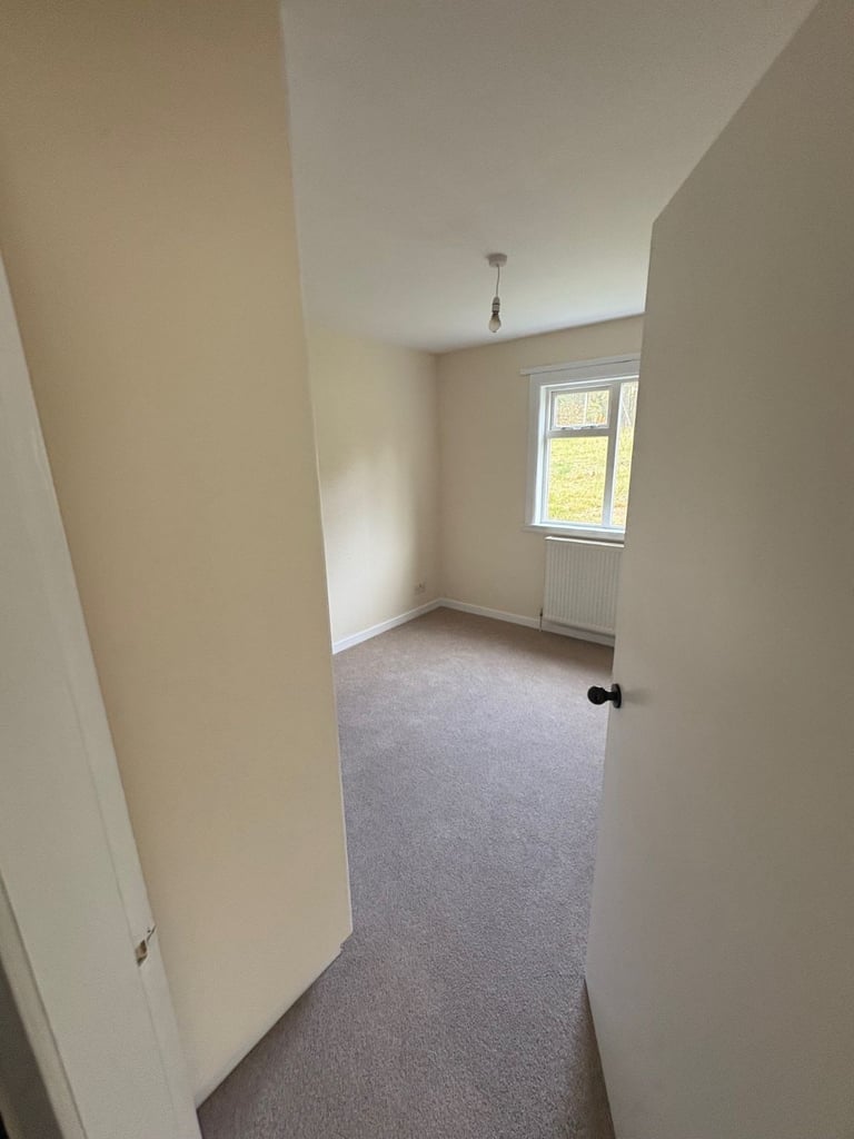 Recently renovated 2 Bedroom Cottage near Logie Coldstone, Dinnet, Aboyne. 