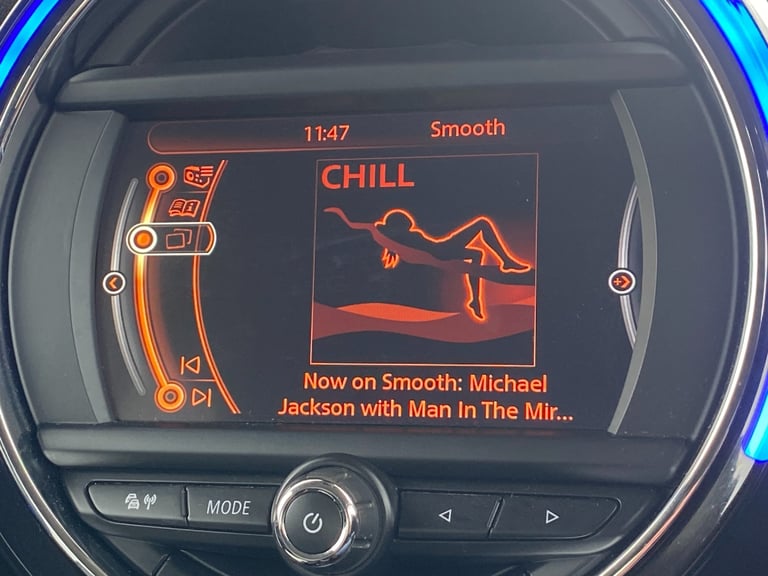 2017 MINI Hatch 2.0 Cooper S 3dr - Sat Nav &amp; Parking Sensors &amp; Chili Pack HATCHBACK Petro...