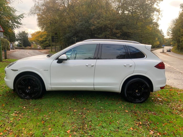 PORSCHE CAYENNE D V6 TIPTRONIC White Auto Diesel, 2013