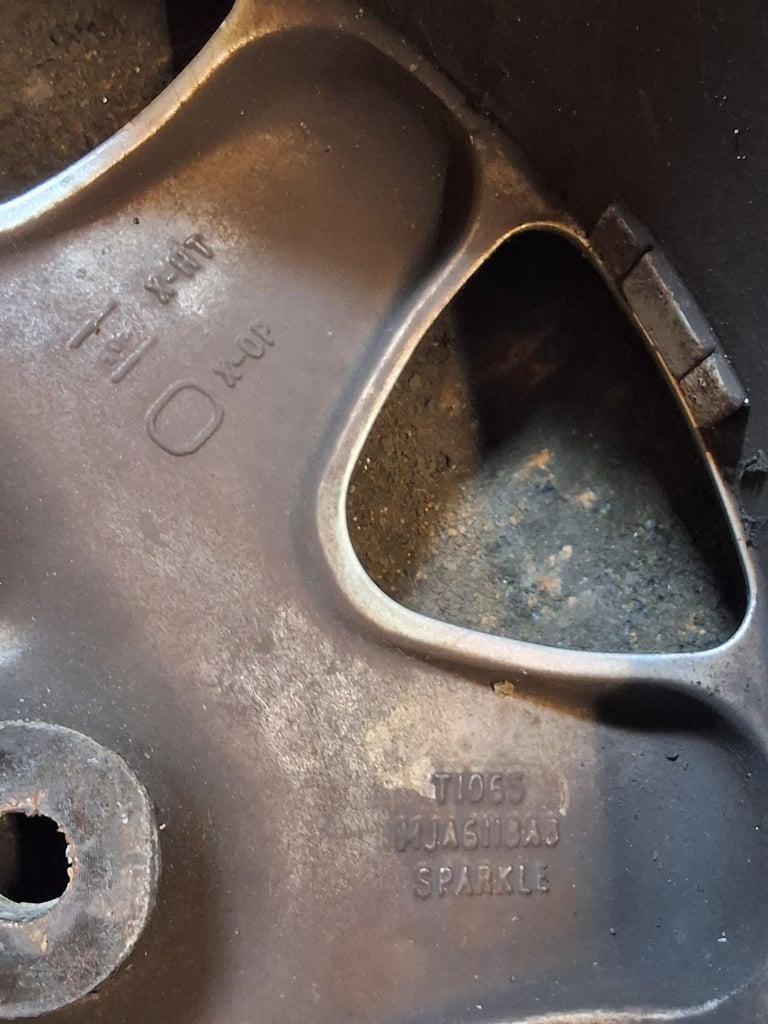 Jaguar alloy wheel