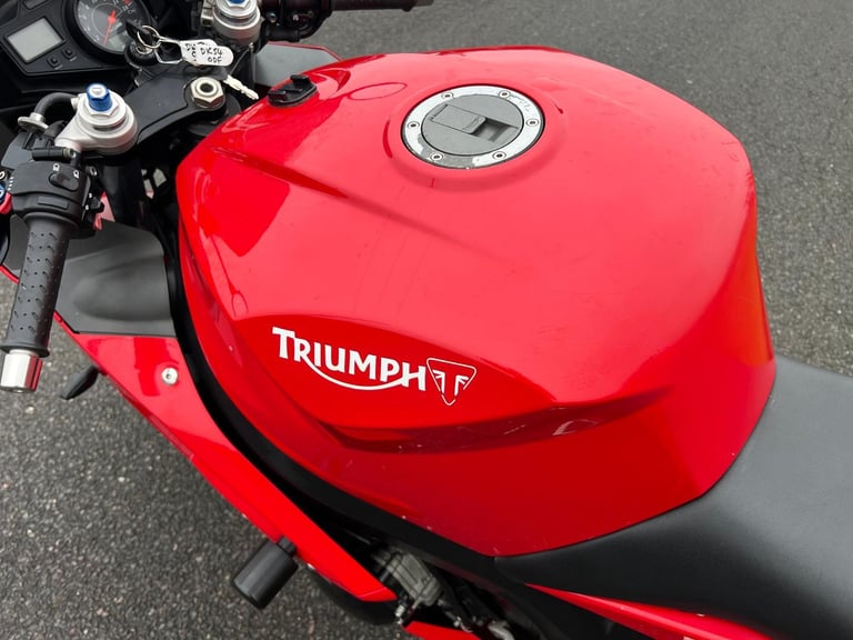 2005 Triumph Daytona 600 Sports bike - Project Non runner - Fast Delivery