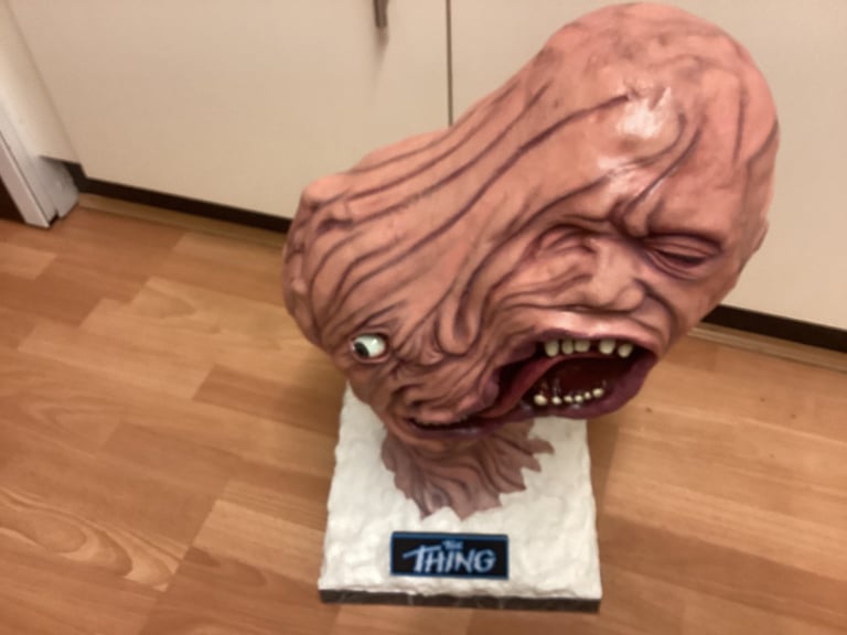 Split head from the thing movie life size statue