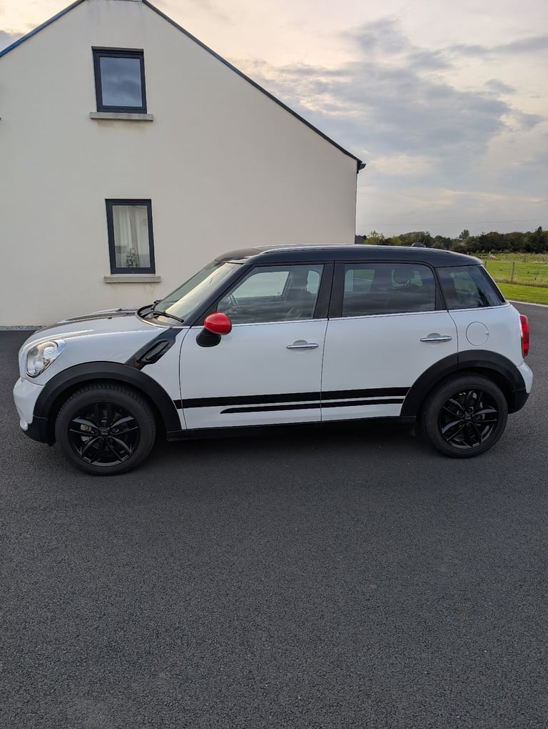 Mini, COUNTRYMAN, Hatchback, 2013, Semi-Auto, 1995 (cc), 5 doors