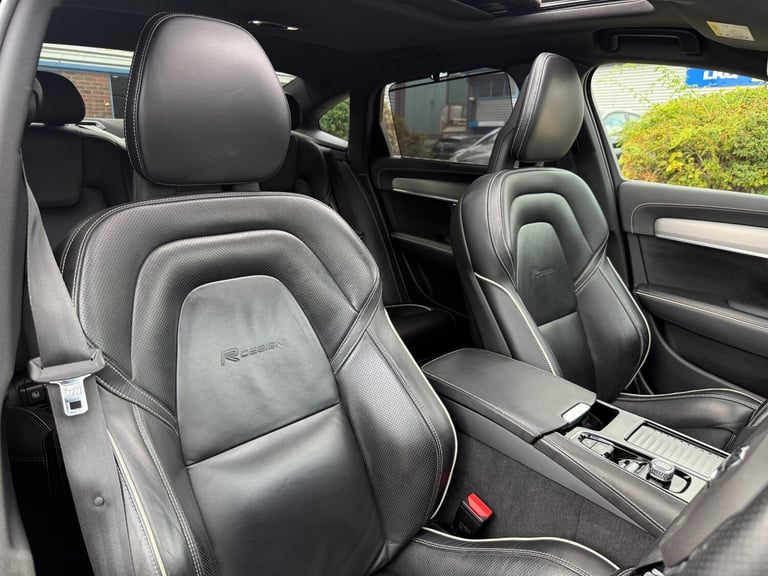 2018 Volvo S90 2.0 T8 Hybrid R DESIGN Pro 4dr AWD Geartronic SALOON Petrol Parallel Phev Automatic