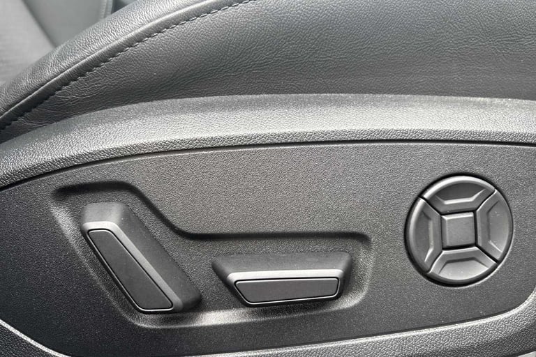 2025 Audi A6 40 TDI Quattro Black Edition 5dr S Tronic Estate Diesel Automatic