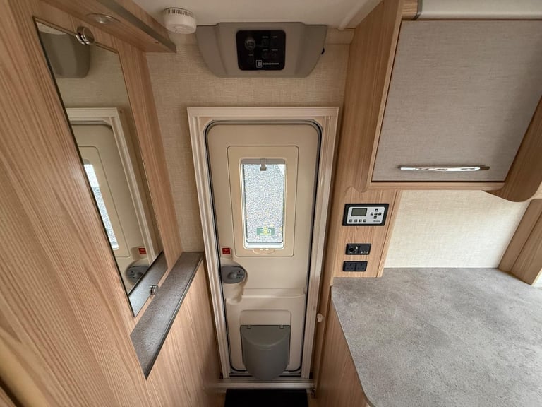 Coachman Amara 450/2 2013