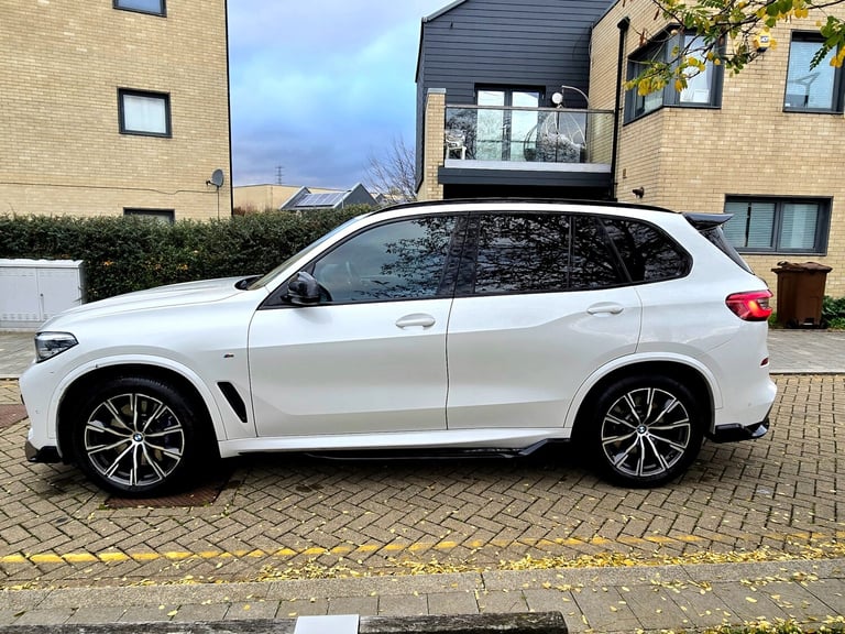 2020 BMW X5 xDrive30d MHT M Sport 5dr Auto 7 SEATER SUV HPI CLEAR 28K MILES ESTATE Diesel Automatic