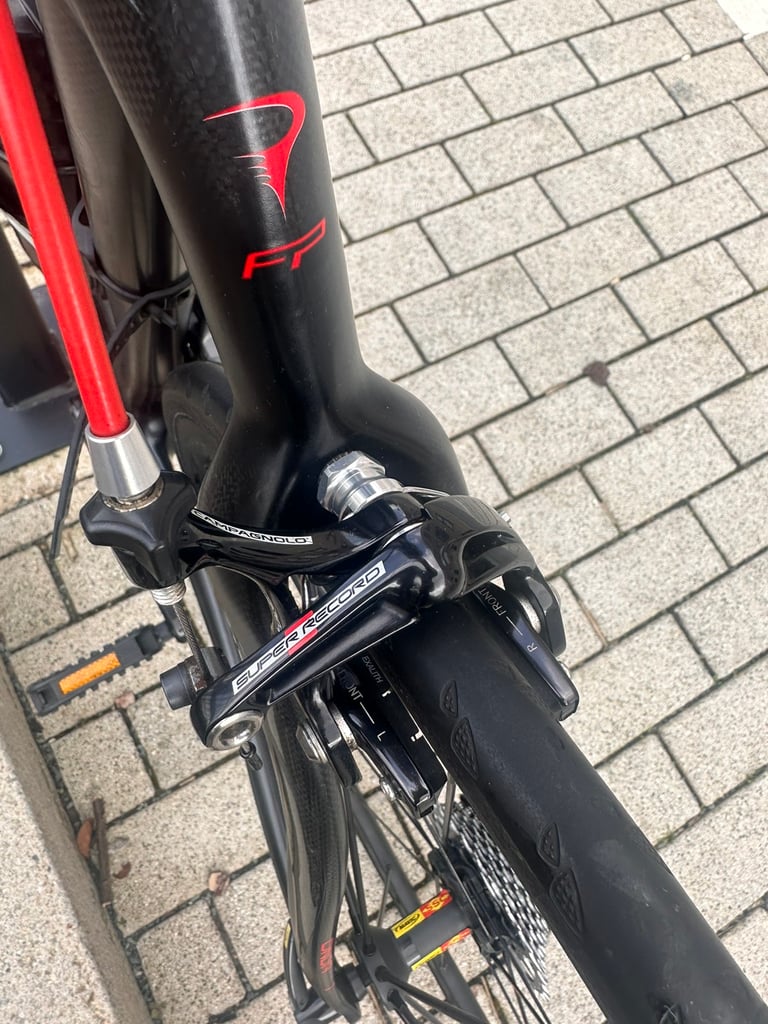 Road bike - Pinarello Paris Campagnolo Super record V1 EPS groupset