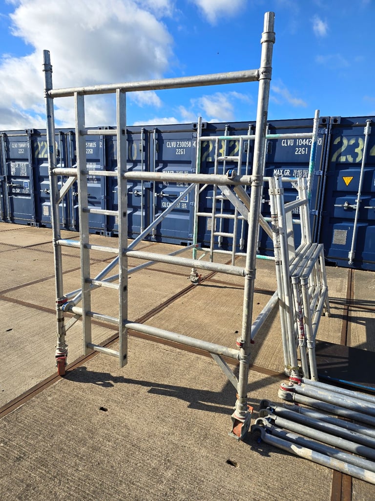 Boss aliminumin scaffold tower