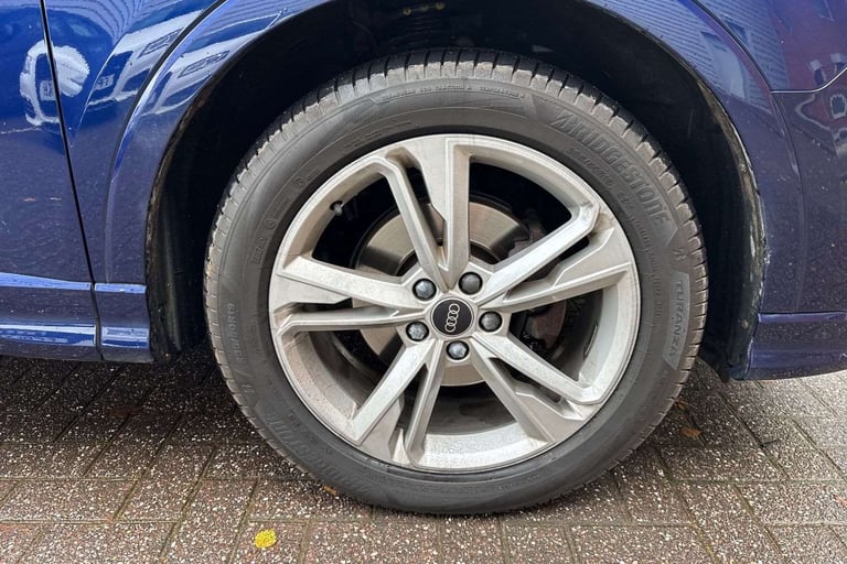 2022 Audi Q3 35 TFSI S Line 5dr ESTATE PETROL Manual