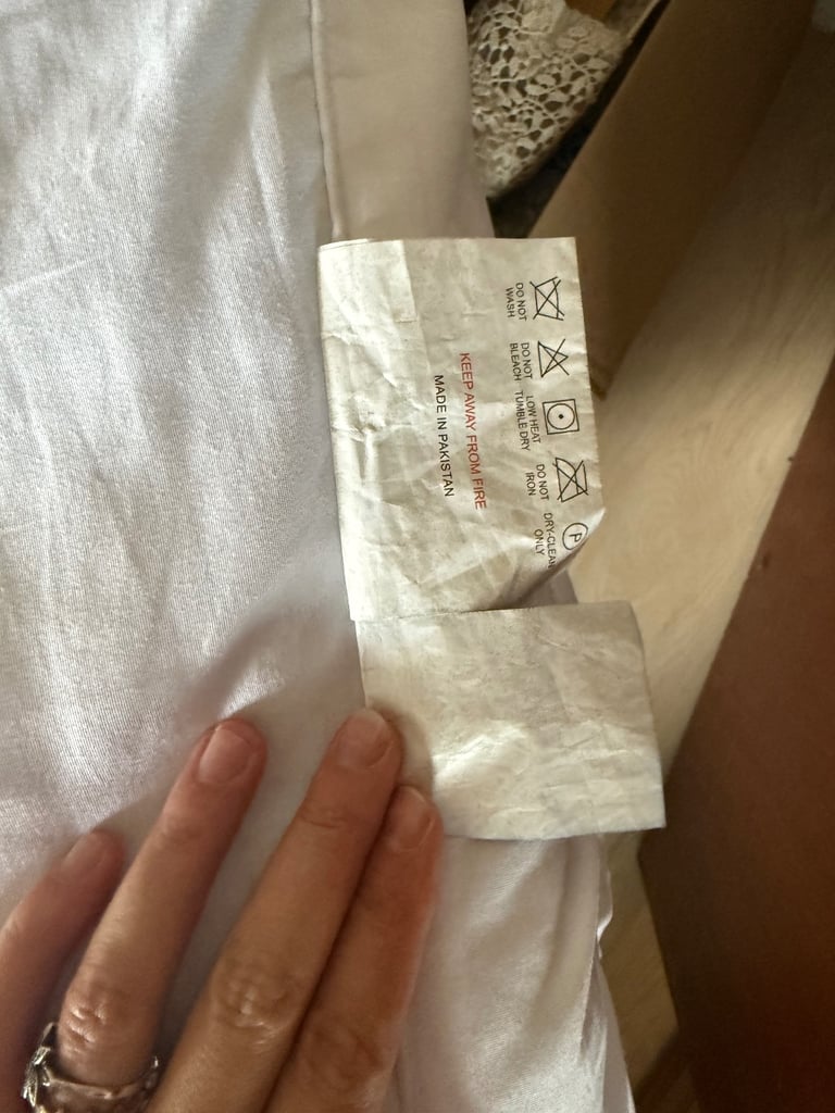 Double Mattress Topper – Needs Wash