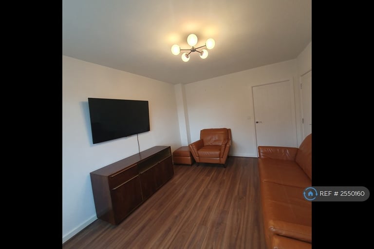 3 bedroom house in Featherstone Crescent, Heald Green, Cheadle, SK8 (3 bed) (#2550160)