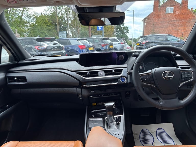 2019 Lexus UX 250h 2.0 Takumi 5dr CVT Hatchback Hybrid Automatic