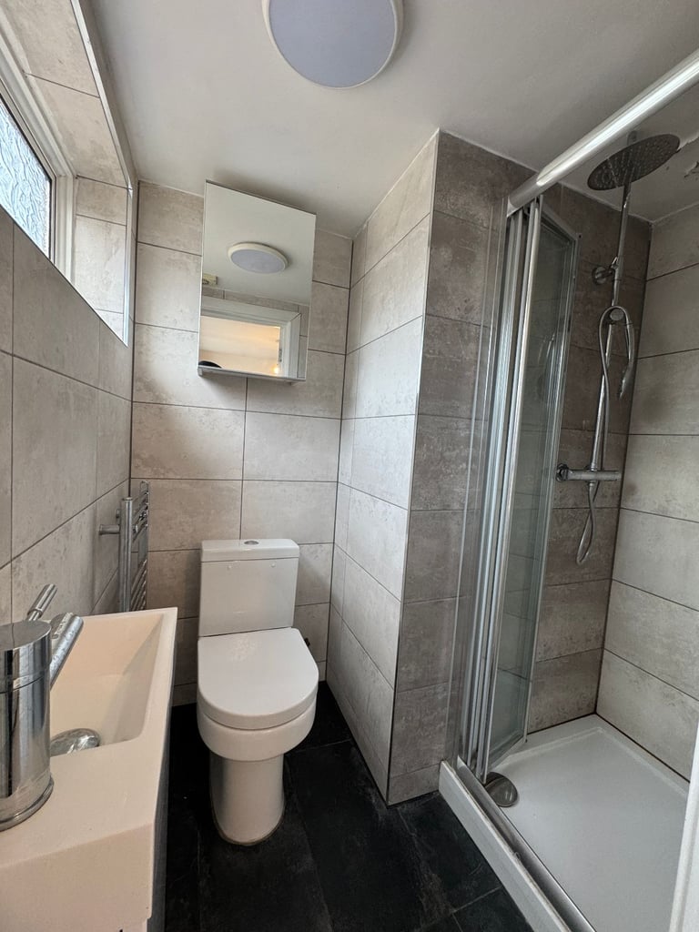 Room to Rent -Double -En suite  , All Bills Included