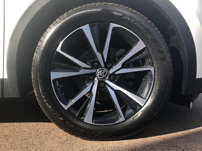 2024 Toyota C-HR 1.8 Hybrid Design 5dr CVT SUV Hybrid Automatic