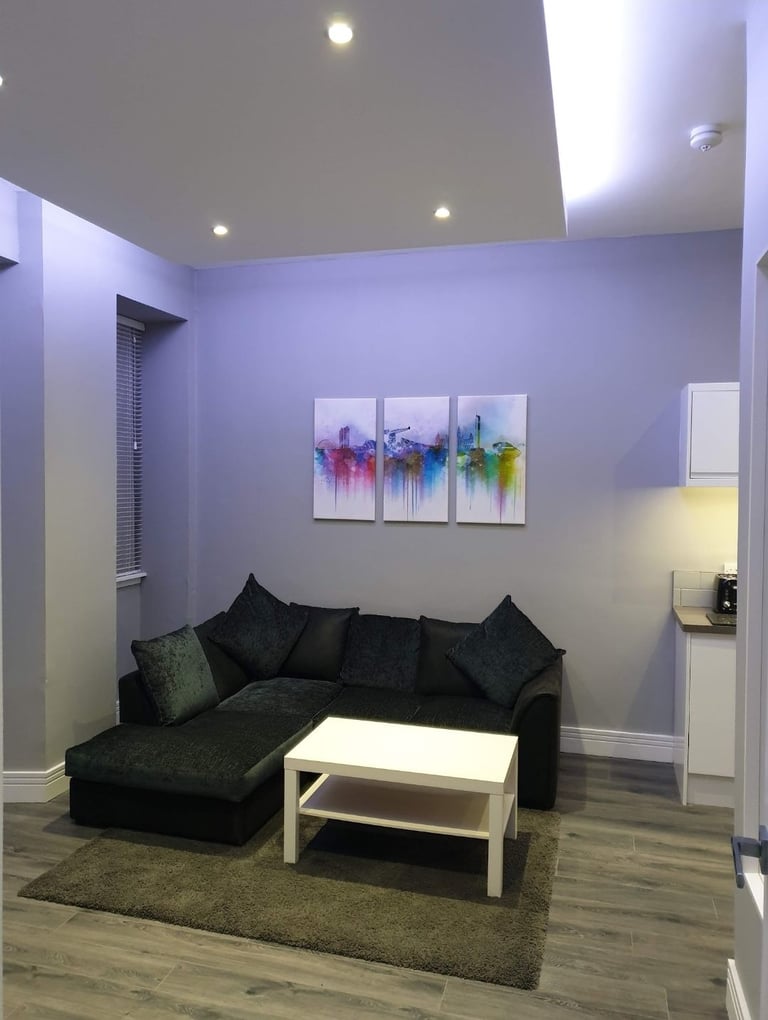 Modern City Centre Apartment 